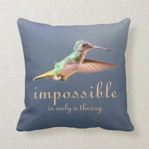 Coussin Le vol impossible de colibri n'est qu'une théorie