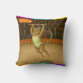 Coussin Lena artiste de trapèze léopard (Recto)