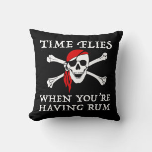 Coussin Les mouches du temps quand vous avez du rhum