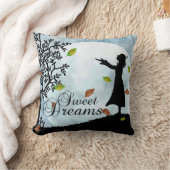 COUSSIN LES RÊVES DOUCES JETENT UN COUP D'OEIL (Couverture)