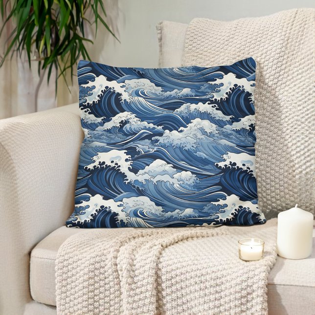 Coussin Les tons bleus des vagues japonaises (Blue and white Japanese waves pillows
)