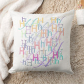 Coussin Letter Confetti "H" Throw Pillow (Couverture)