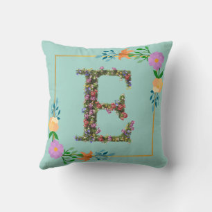Coussin Lettre E de l'alphabet floral