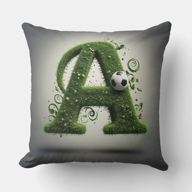 Coussin Lettre en gazon vert A Topiaire avec ballon de foo (Recto)