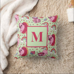 Coussin Lettre monogramme Carlin Donut Cupcake Cute Dog Mo<br><div class="desc">Carlin mignon et coloré et motif beignet. Cadeaux et marchandises personnalisés pour amoureux des chiens, maman de chien, papa de chien et propriétaire d'animal de compagnie. Vous pouvez customiser le texte pour répondre à vos besoins et à votre créativité. Cadeaux cool et fantastiques avec nom personnalisé et autres détails. Consultez...</div>