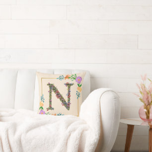 Coussin Lettre N de l'alphabet floral