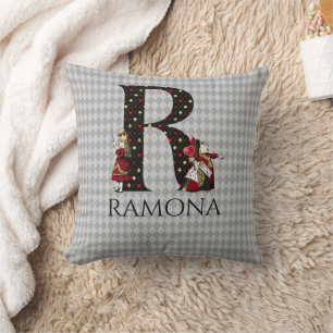 Coussin LETTRE RICHESSE D'ALice ET DE LA Reine DES COEURS 