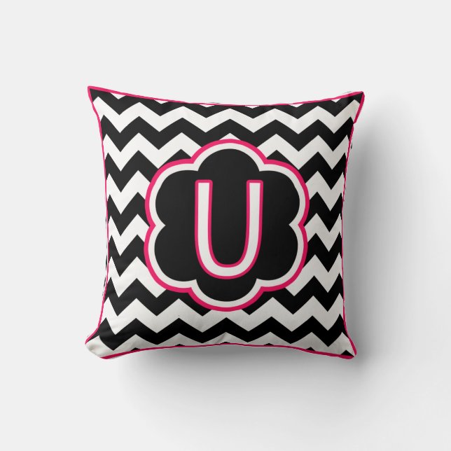 Coussin Lettre U Monogramme Chevron Noir et Blanc (Recto)