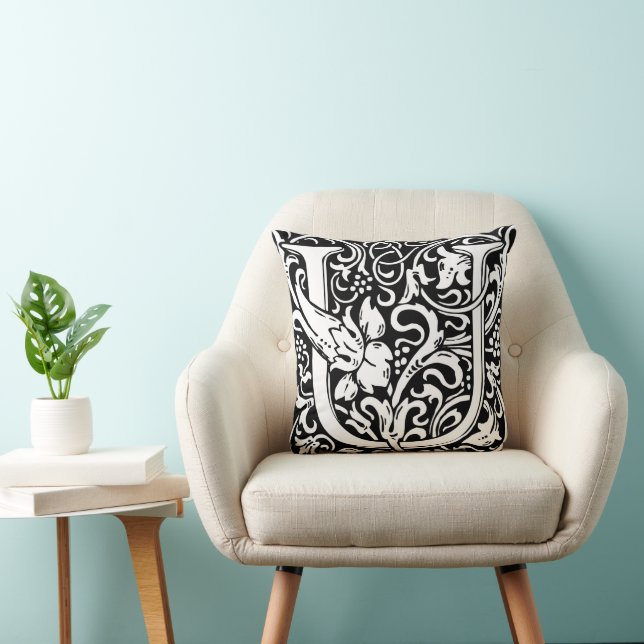 Coussin Lettre U Monogramme médiéval Art Nouveau (Chaise)
