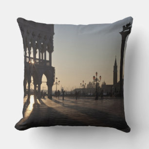 Coussin Lever de soleil sur la Plaza San Marco