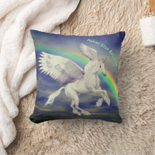 Coussin Licorne arc-en-ciel d'inspiration Croire toujours