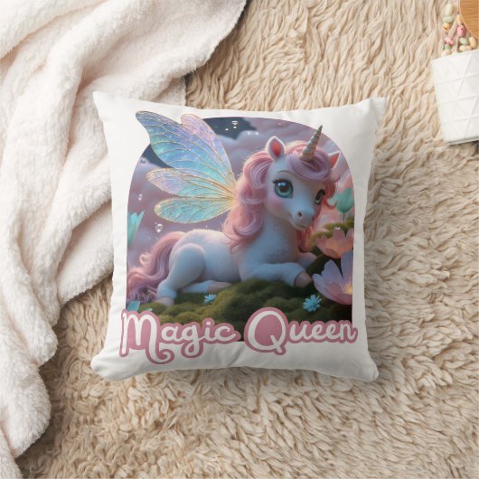 Coussin Licorne blanche avec des ailes - Magic Queen (Couverture)
