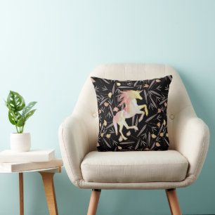 Coussin Licorne noire et corail rose jaune & motif floral