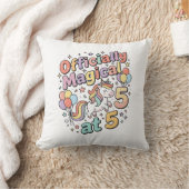 Coussin Licorne officiellement magique à 5 conceptions bla (Couverture)