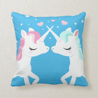 Coussin Licornes dans l'amour