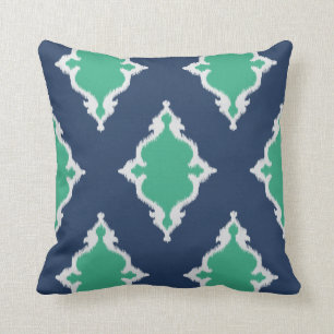 Coussin L'ikat chic moderne de bleu marine et de vert se