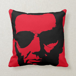 Coussin Lincoln avec le hippie de lunettes de soleil