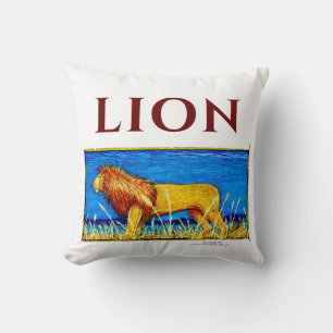 Coussin Lion dans l'herbe haute