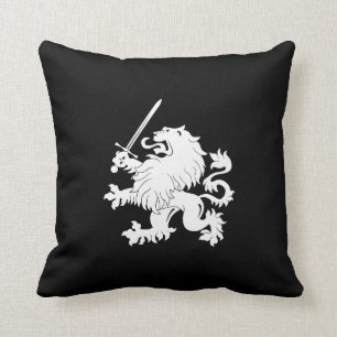 Coussin Lion effréné avec le carreau d'héraldique d'ép