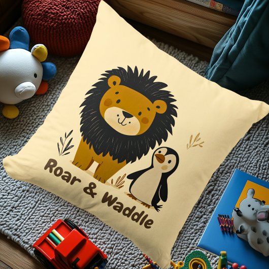 Coussin Lion et manchot | Décor Chambre Enfants