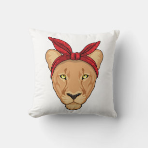 Coussin Lioness with bandana