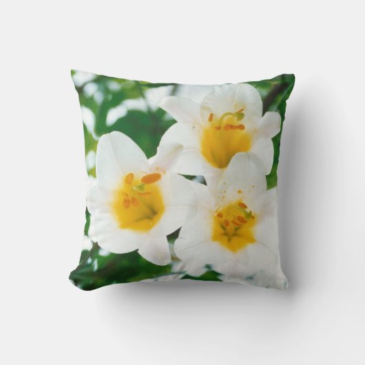 Coussin Lis blancs - Symbole d'amour (Recto)