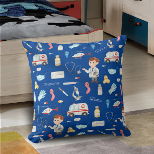 Coussin Little Boy Doctor Motif Médicale avec nom, bleu