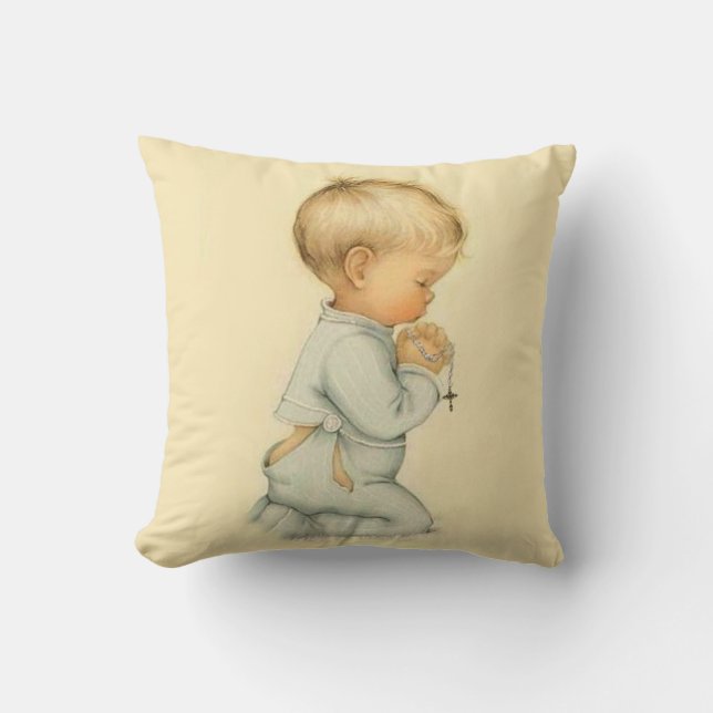 Coussin Little Boy vintage priant le chapelet (Recto)