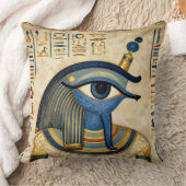 Coussin L'œil égyptien (Couverture)
