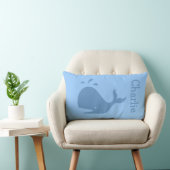 Coussin lombaire de baleine bleue avec nom de bébé (Chaise)