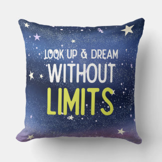 Coussin Look up and dream without limits