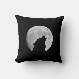 Coussin Loup foncé et une Pleine lune à la nuit