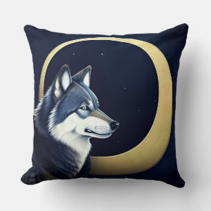 Coussin Loup Majestueux Sous un Ciel Étoilé