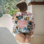 Coussin Love You 'Mommy' Custom Photo Collage Coeur<br><div class="desc">Coussin moderne mignon pour cette personne spéciale pour leur faire savoir que vous les aimez. Doté d'un modèle de collage de 4 photos, un coeur rose centré qui peut être changé en n'importe quelle couleur avec le texte 'LOVE YOU' Mommy et nom(s). Ce coussin fait le cadeau parfait pour les...</div>