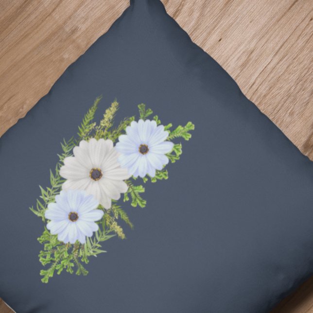 Coussin Lumière Rustique Bleu et Blanc Floral (Créateur téléchargé)