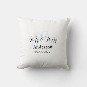 Coussin M. et Mme ajoutent le nom de famille date année ma