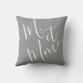 Coussin M. et Mme Calligraphy Gray (Verso)