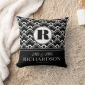 Coussin M. et Mme de monogramme de motif de feston de (Couverture)