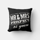 Coussin M. et Mme faits sur commande carreau (Recto)