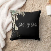 Coussin M. & Mme Black Floral Script Mariage (Couverture)