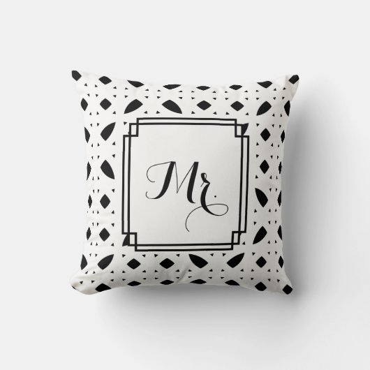 Coussin "M." modelé par B&W épousant le carreau (Recto)