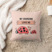 Coussin Ma grand-mère m'aime coccinelles bébé pêche (Couverture)