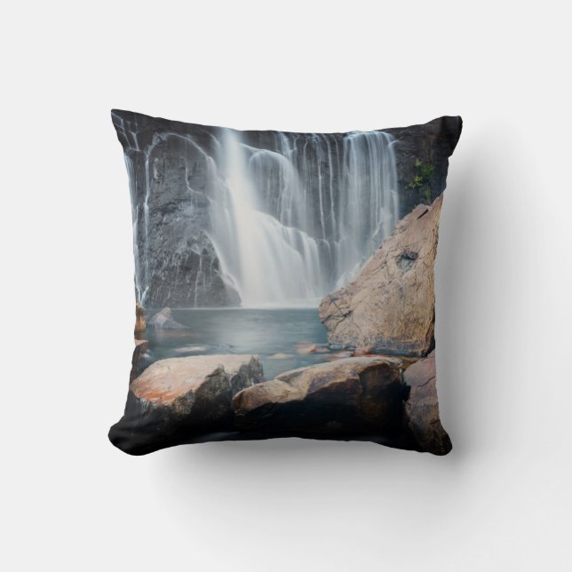 Coussin Mac Kenzie Falls (Recto)