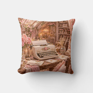 Coussin Machine à écrire rose pastel Fleurie Studio Mansar