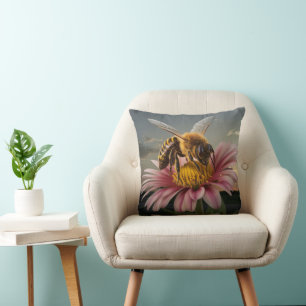 Coussin Macro Bee