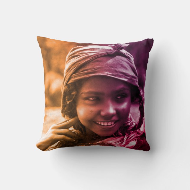 Coussin Maghreb coloré Tunisienne Djerba fille Jeter (Recto)