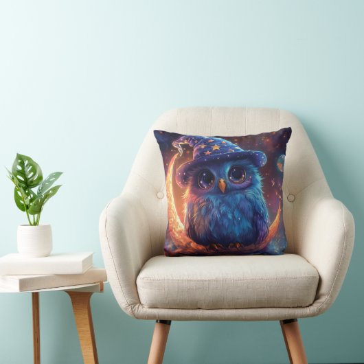 Coussin Magic Owl Wizard on the Moon : Magical Imaginaire  (Chaise)