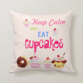 Coussin Maintenez calme et mangez les petits gâteaux