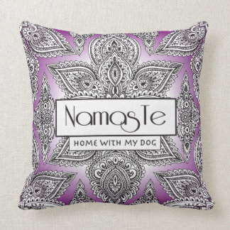 Coussin Maison de Namaste avec mon mandala de yoga de