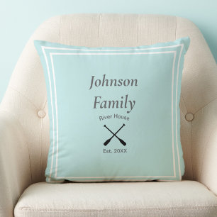 Coussin Maison de rivière nom de famille personnalisé anné